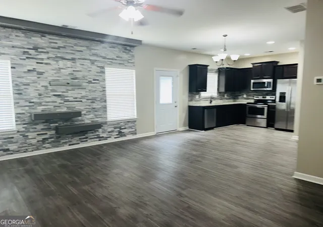 4th image of 219 Magnaview Dr, Mcdonough, GA 30253 | MLS# 10588268