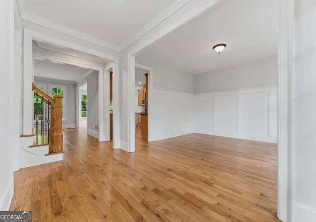 3rd image of 762 Jackson Miller Circle, Powder Springs, GA 30127 | MLS# 10756320