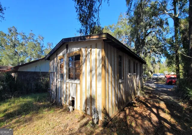 Homes for sale in Savannah, GA | 2109 Hanson St, Savannah, GA 31404 | MLS# 10724992