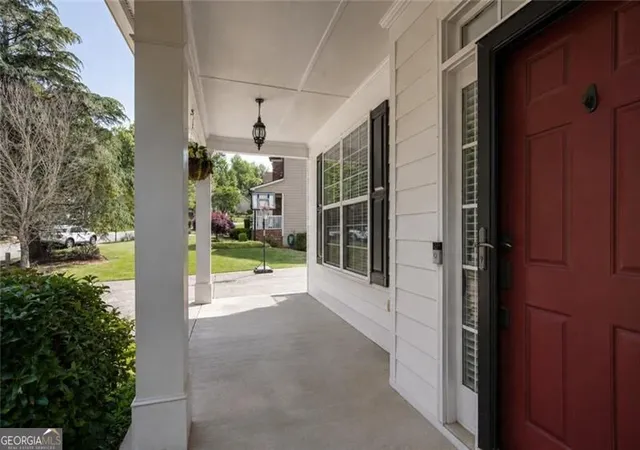 Photo 2 of Single family home for sale at 4785 Silver Strm Dr, Cumming, GA 30040 | MLS# 10742053 | Listing updated on 2026-09-19