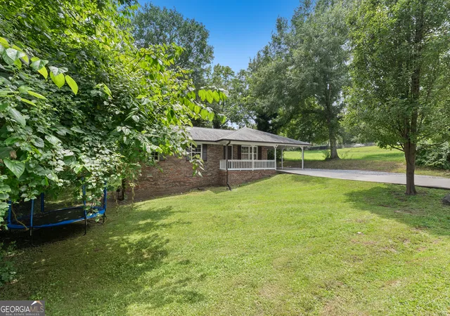 Homes for sale in Toccoa, GA | 309 W Franklin St, Toccoa, GA 30577 | MLS# 10797295