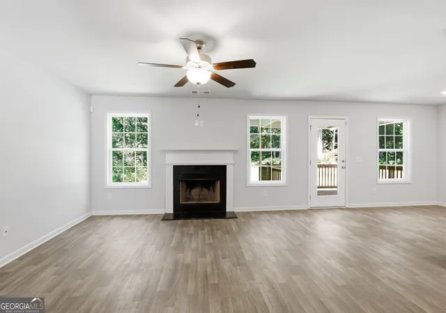 Photo 3 of Single family home for sale at 522 Mountain Creek Dr, Maysville, GA 30558 | MLS# 10833273 | Listing updated on 2026-09-05