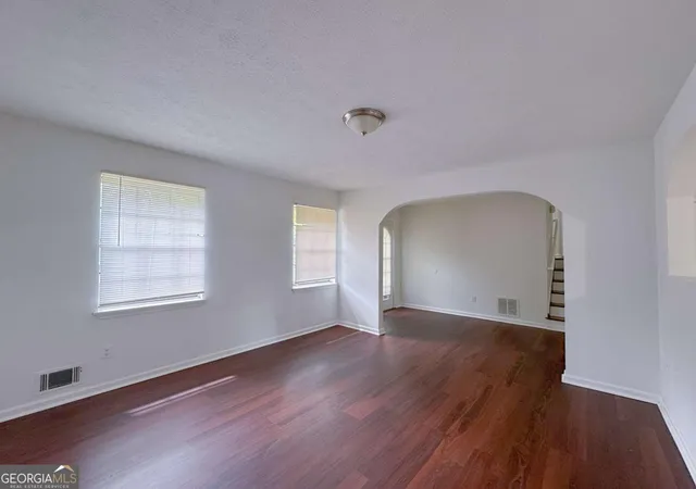 3rd image of 6634 Collier Wy, Riverdale, GA 30296 | MLS# 10770341