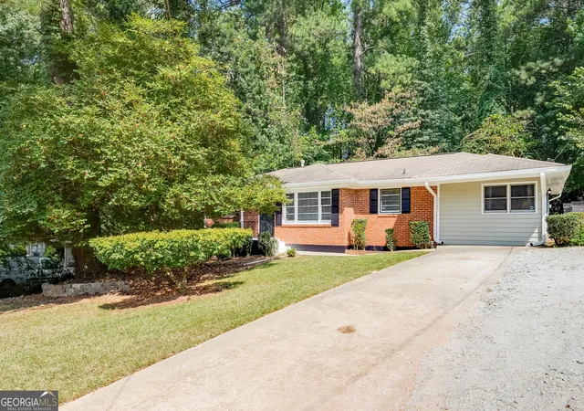Photo 3 of Single family home for sale at 1709 Lee St, Decatur, GA 30035 | MLS# 10833736 | Listing updated on 2026-09-25