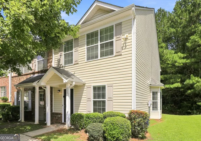 Photo 2 of Townhouse for sale at 433 Inkberry Dr, South Fulton, GA 30349 | MLS# 10834523 | Listing updated on 2026-09-13