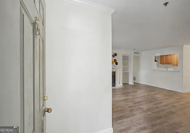 2nd image of 4612 Vinings Central Run Se #133, Atlanta, GA 30339 | MLS# 10817659