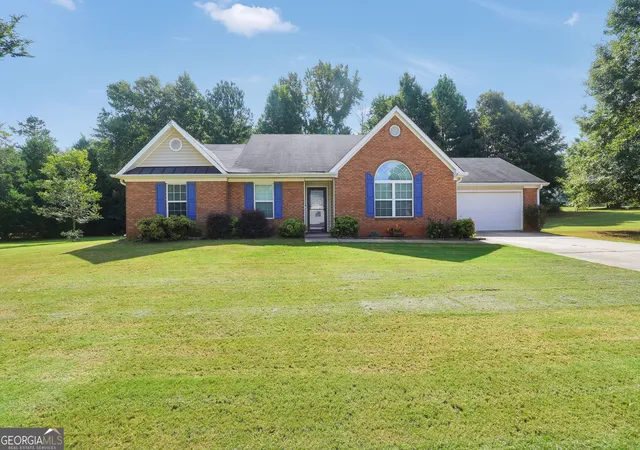 1st image of 167 Woodlands Dr, Jackson, GA 30233 | MLS# 10825918