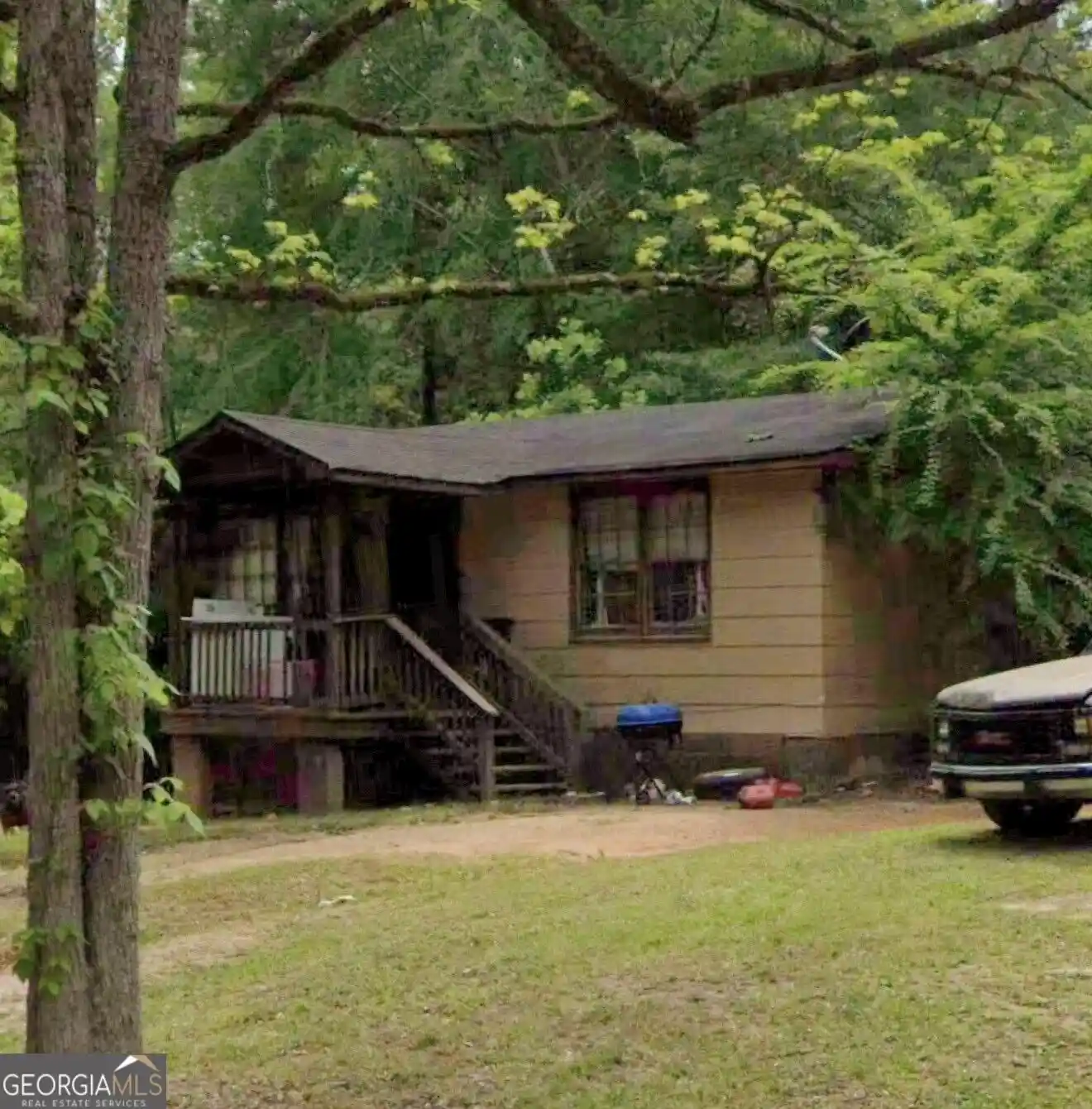 Photo 1 of Single family home for sale at 109 Houston St, Griffin, GA 30223 | MLS# 10871459 | Listing updated on 2026-10-26