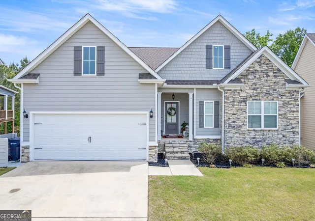 1st image of 509 Lago Ct, Lagrange, GA 30241 | MLS# 10741468