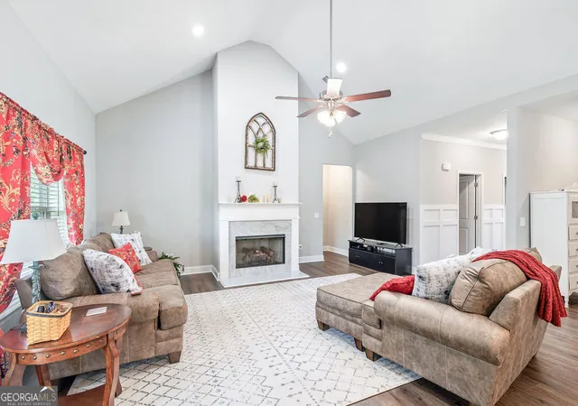 2nd image of 509 Lago Ct, Lagrange, GA 30241 | MLS# 10741468
