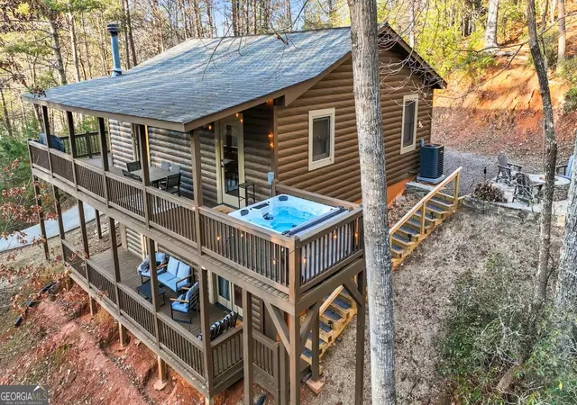 Homes for sale in Blue Ridge, GA | 564 Weaver Creek Ln, Blue Ridge, GA 30513 | MLS# 10739262