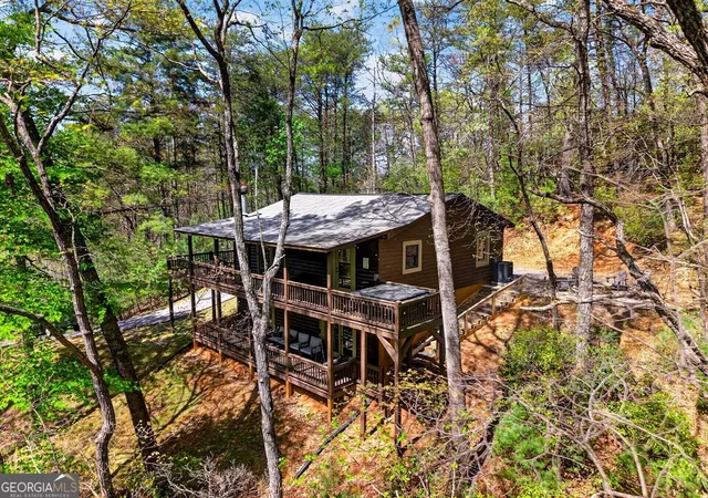 Homes for sale in Blue Ridge, GA | 564 Weaver Creek Ln, Blue Ridge, GA 30513 | MLS# 10739262