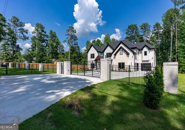 1st image of 1613 Azalea Dr, Lawrenceville, GA 30043 | MLS# 10802056