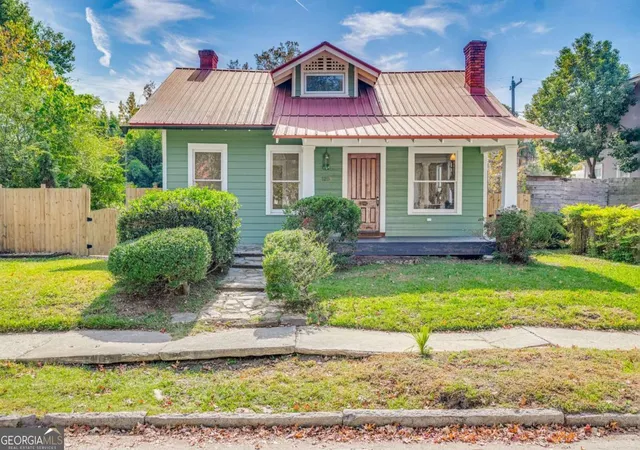 Photo 1 of Single family home for sale at 1219 E 48th Street, Savannah, GA 31404 | MLS# 10816654 | Listing updated on 2026-08-14