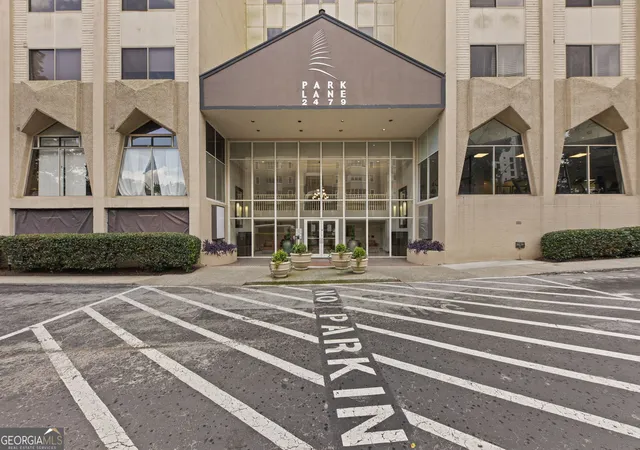 Photo 2 of Condo for sale at 2479 Peachtree Rd Ne #1716, Atlanta, GA 30305 | MLS# 10805585 | Listing updated on 2026-07-28