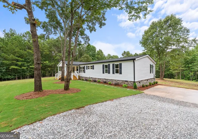 Photo 2 of Sale Pending at 19145 Ga Hwy 100, Franklin, GA 30217 | MLS# 10831248 | Listing updated on 2026-08-26