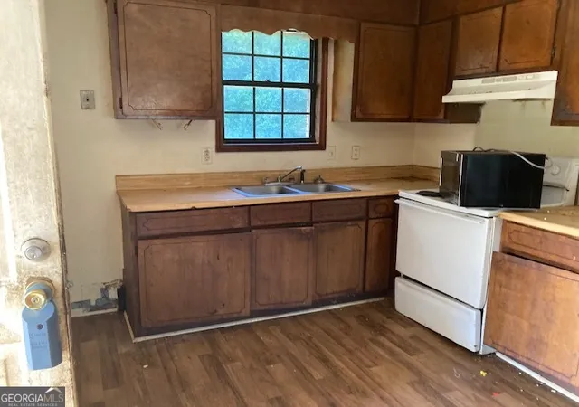4th image of 119 W Garner St, Dublin, GA 31021 | MLS# 10812979