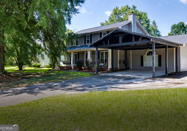 Photo 3 of Single family home for sale at 365 Timber Mill Cir, Carrollton, GA 30116 | MLS# 10827628 | Listing updated on 2026-10-15