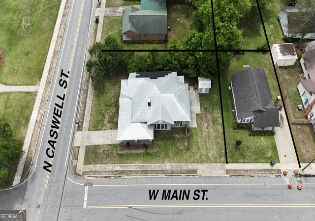 Homes for sale in Glennville, GA | 212 N Caswell, Glennville, GA 30427 | MLS# 10763527