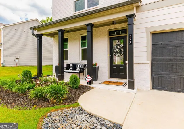 Photo 4 of Single family home for sale at 4856 Golden Finch Ln Sw, Powder Springs, GA 30127 | MLS# 10804030 | Listing updated on 2026-09-13