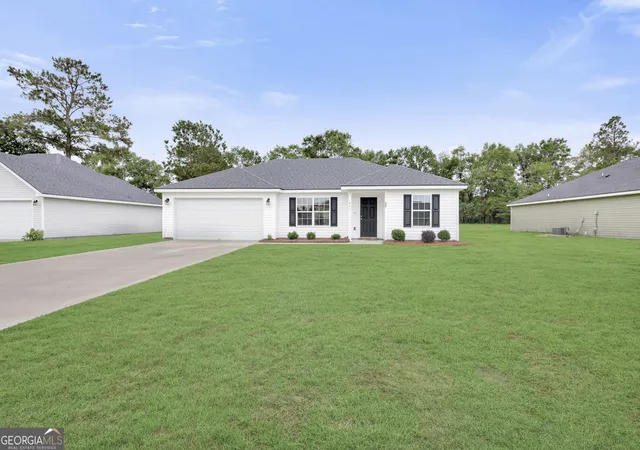 Homes for sale in Glennville, GA | 207 Bull St, Glennville, GA 30427 | MLS# 10775046