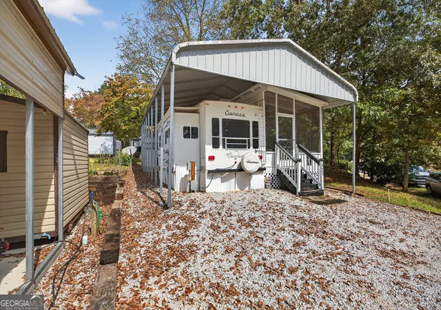 1st image of 421 Newbury Cir, Westminster, SC 29693 | MLS# 10811476