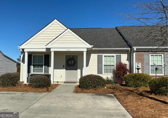 Homes for sale in Statesboro, GA | 222 Sunview Dr, Statesboro, GA 30458 | MLS# 10785741