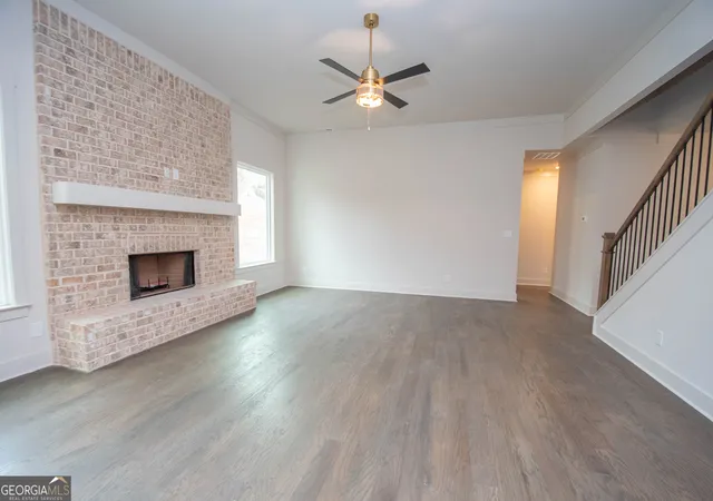 Photo 4 of Single family home for sale at 127 Atlantica Dr #86, Newnan, GA 30263 | MLS# 10732820 | Listing updated on 2026-10-11