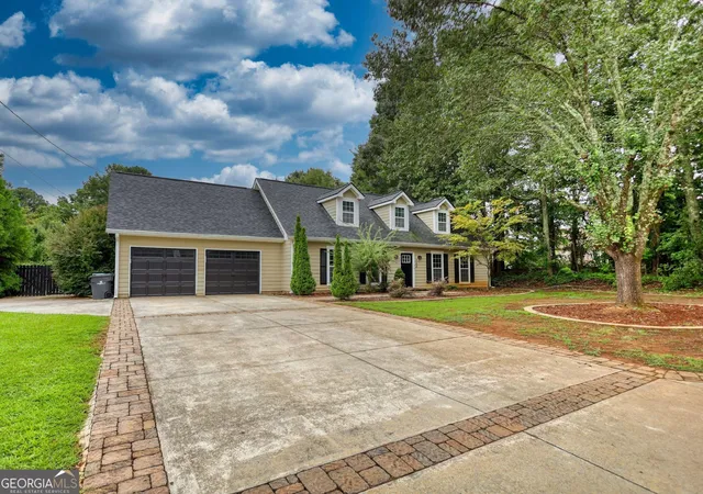 2nd image of 123 The Esplanade Wy Sw, Loganville, GA 30052 | MLS# 10822803