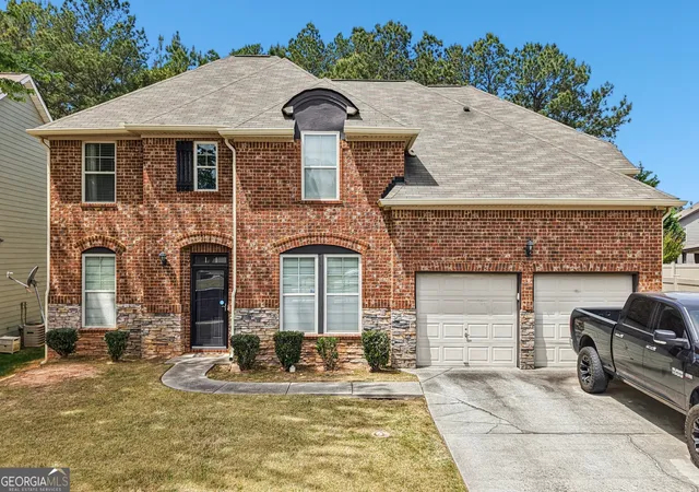 Photo 3 of Single family home for sale at 370 Windsor Way, Fairburn, GA 30213 | MLS# 10732880 | Listing updated on 2026-06-18