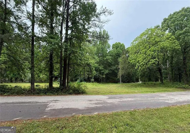 2nd image of 1086 Mitchell Dr, Winder, GA 30680 | MLS# 10793743