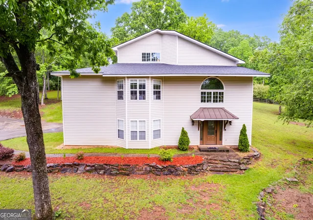 Homes for sale in Carrollton, GA | 1526 Old Newnan Rd, Carrollton, GA 30116 | MLS# 10741961