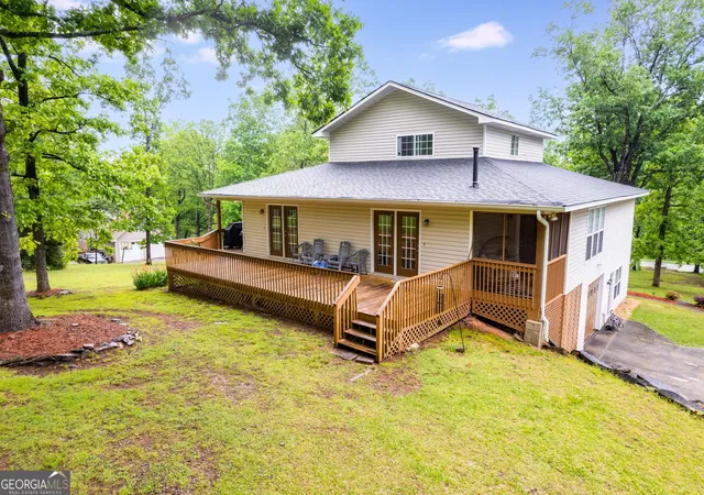 Homes for sale in Carrollton, GA | 1526 Old Newnan Rd, Carrollton, GA 30116 | MLS# 10741961