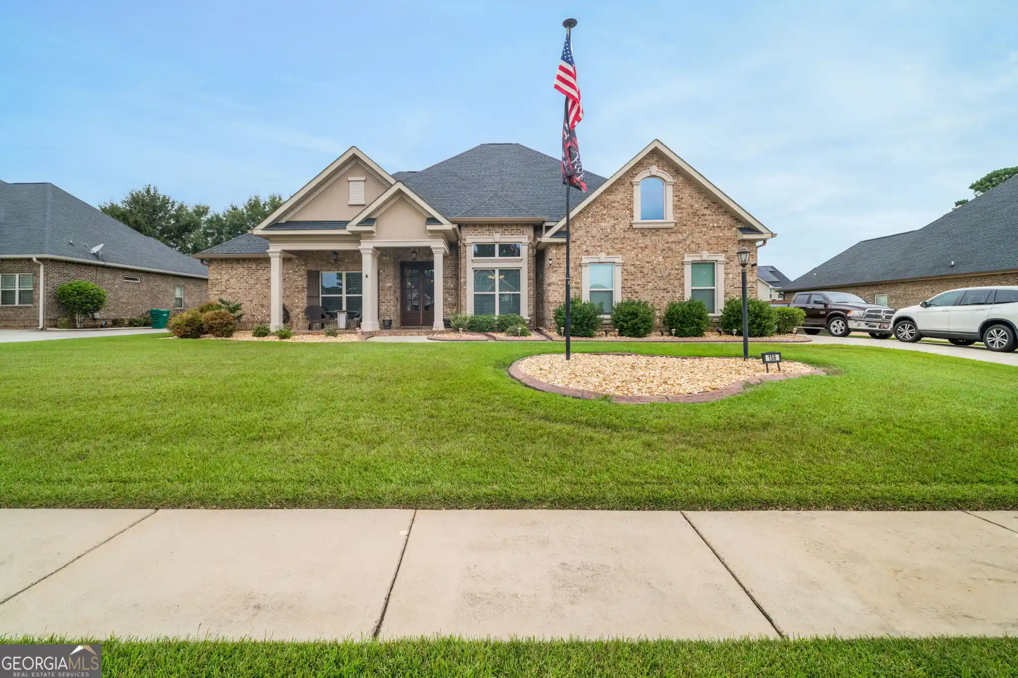 Photo 1 of Single family home for sale at 158 Abercorn St, Warner Robins, GA 31088 | MLS# 10854173 | Listing updated on 2026-10-12