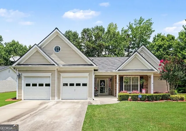 1st image of 1924 Brittlebank Ln, Lawrenceville, GA 30043 | MLS# 10804079