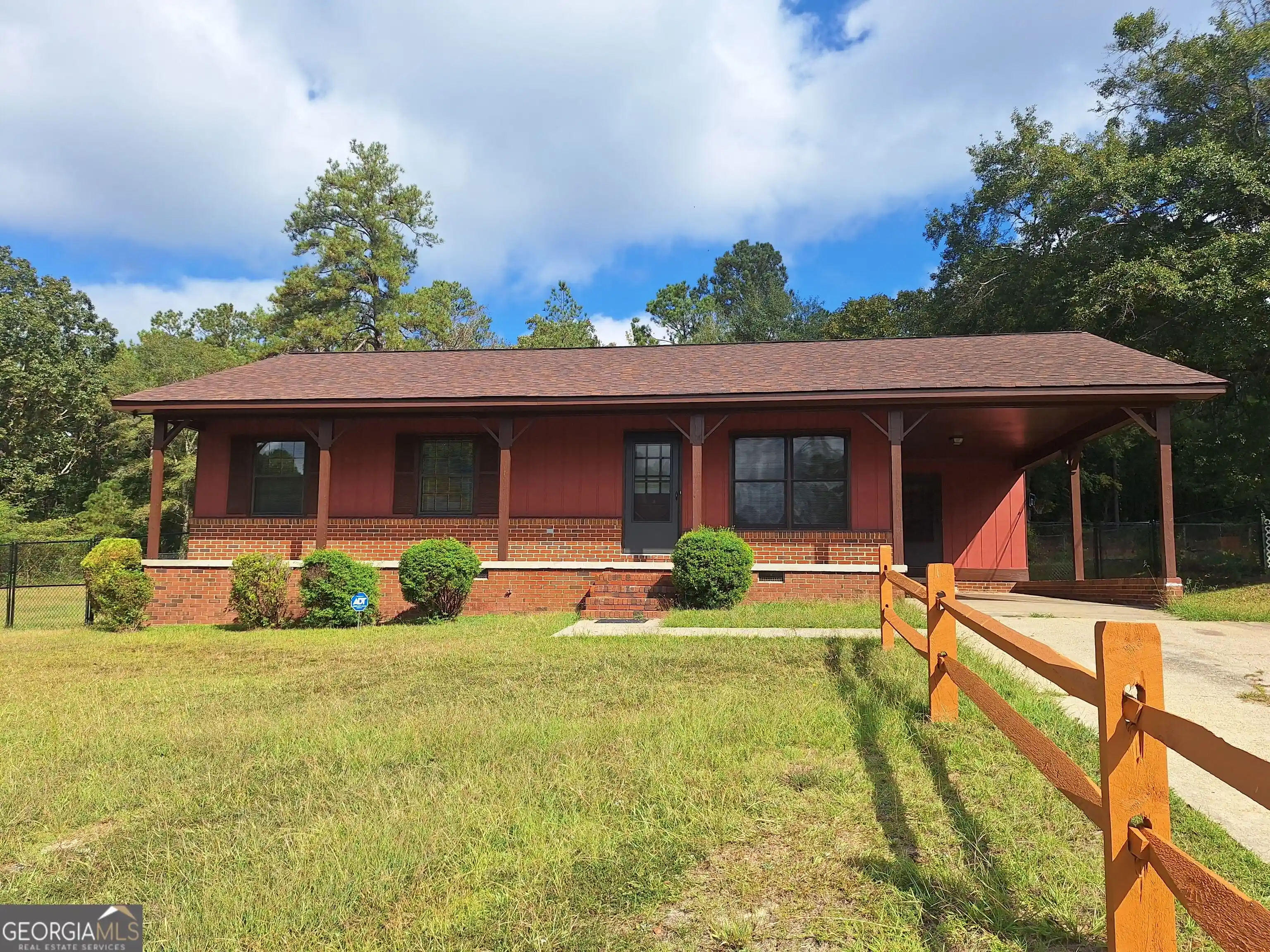 Photo 1 of Single family home for sale at 4316 24th Street Sw, Lanett, AL 36863 | MLS# 10867470 | Listing updated on 2026-10-19