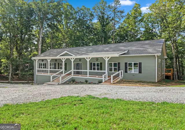 Photo 1 of Single family home for sale at 684 Mccrackin Rd, Lakemont, GA 30552 | MLS# 10807014 | Listing updated on 2026-07-30