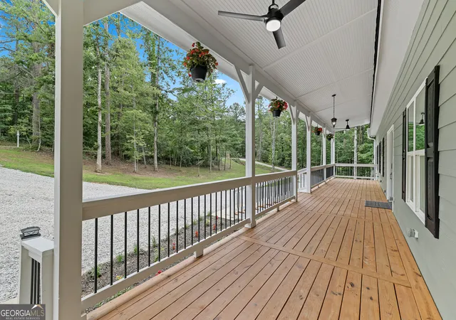 Photo 3 of Single family home for sale at 684 Mccrackin Rd, Lakemont, GA 30552 | MLS# 10807014 | Listing updated on 2026-07-30