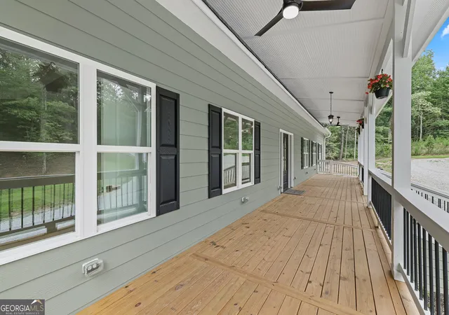 Photo 3 of Single family home for sale at 684 Mccrackin Rd, Lakemont, GA 30552 | MLS# 10807014 | Listing updated on 2026-07-30