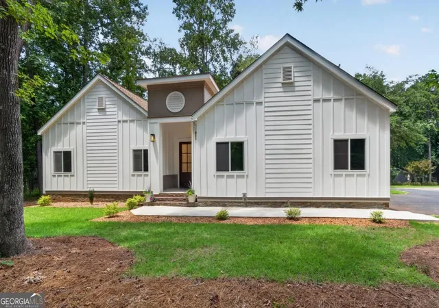 Photo 3 of Single family home for sale at 101 Willow Cvs, Eatonton, GA 31024 | MLS# 10807579 | Listing updated on 2026-09-10