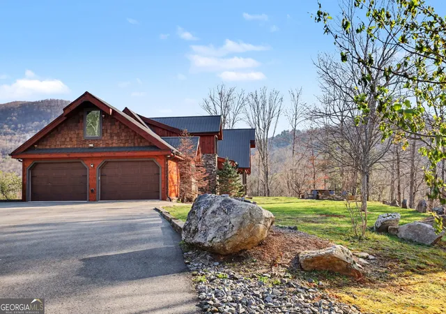 Photo 2 of Single family home for sale at 4760 Anderson Rd, Hiawassee, GA 30546 | MLS# 10718570 | Listing updated on 2026-04-09