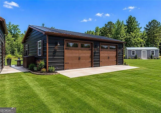 Photo 2 of Single family home for sale at 8300 Ga Hwy 17 N, Newington, GA 30446 | MLS# 10781785 | Listing updated on 2026-09-06