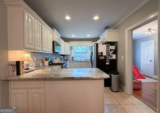 3rd image of 208 Dodd St Nw, Rome, GA 30165 | MLS# 10799335