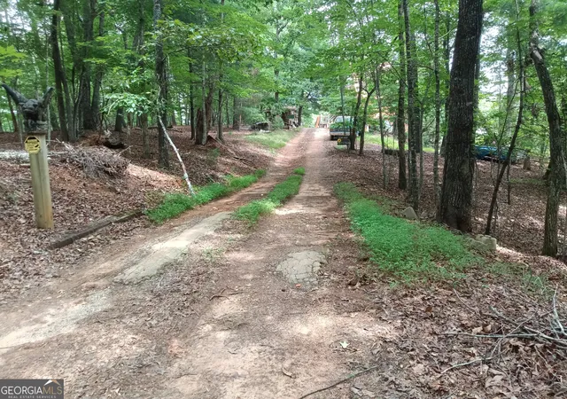 Photo 3 of Single family home for sale at 852 Martin Dr, Cleveland, GA 30528 | MLS# 10812762 | Listing updated on 2026-08-25