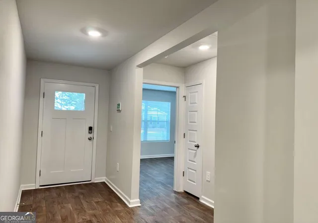 Photo 3 of Single family home for sale at 38 Autumns Wood Dr, Brunswick, GA 31525 | MLS# 10695482 | Listing updated on 2026-08-22