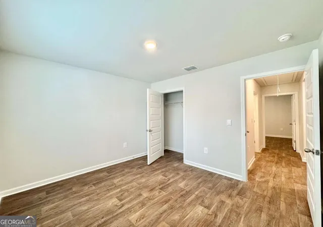 Photo 3 of Single family home for sale at 38 Autumns Wood Dr, Brunswick, GA 31525 | MLS# 10695482 | Listing updated on 2026-08-22