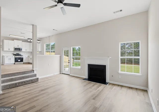 Photo 3 of Sale Pending at 3538 Cragstone Rd, Stonecrest, GA 30038 | MLS# 10727644 | Listing updated on 2026-08-25