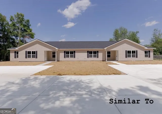 1st image of 212b Tabor Dr, Warner Robins, GA 31093 | MLS# 10812226