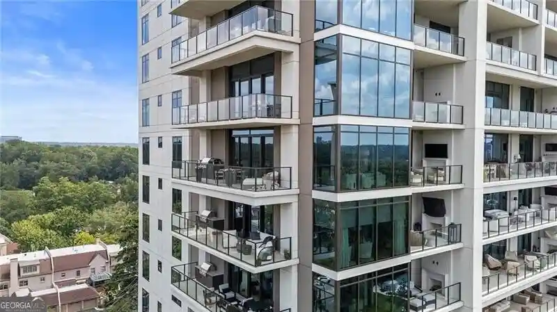 Photo 1 of Condo for sale at 2520 Peachtree Rd Nw #602, Atlanta, GA 30305 | MLS# 10867211 | Listing updated on 2026-10-19