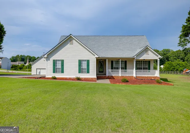 1st image of 352 Olde Wick Trl, Hoschton, GA 30548 | MLS# 10786181